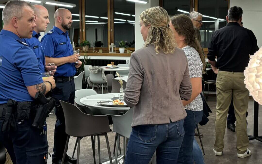 Gemütlicher Apéro für die Stadtpolizei Aarau und den Einwohnerrat im Bistro Inklusive